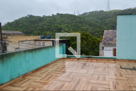 Casa de condomínio à venda com 260m², 4 quartos e 1 vagaTerraço