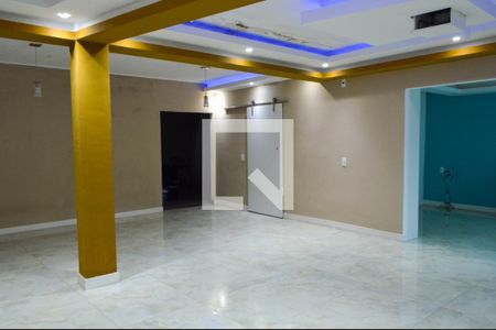 Casa de condomínio à venda com 260m², 4 quartos e 1 vagaSala de cinema