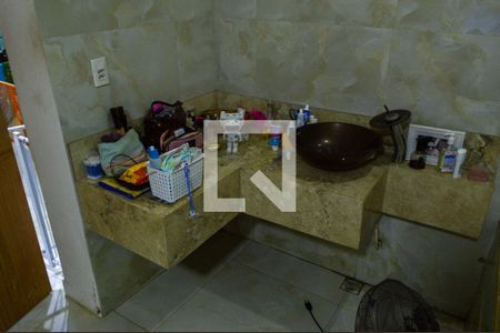 Casa de condomínio à venda com 260m², 4 quartos e 1 vagaBanheiro da Suíte 1