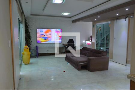 Casa de condomínio à venda com 260m², 4 quartos e 1 vagaSala