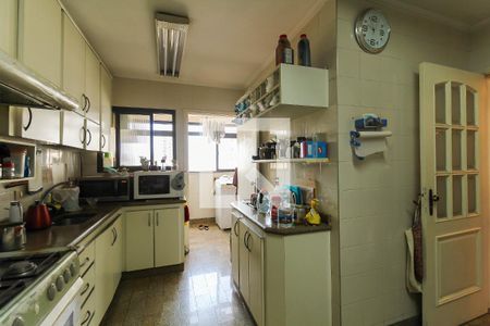 Apartamento à venda com 183m², 3 quartos e 3 vagasCozinha/Área De Serviço