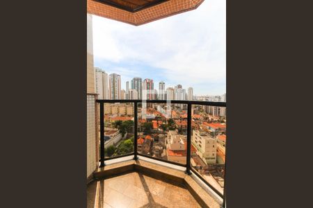 Apartamento à venda com 183m², 3 quartos e 3 vagasVaranda Suíte