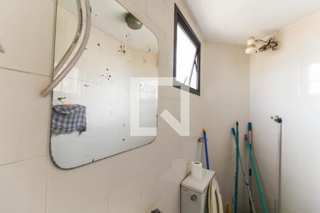 Apartamento à venda com 183m², 3 quartos e 3 vagasBanheiro De Serviço