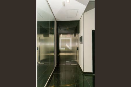 Apartamento para alugar com 65m², 2 quartos e sem vagaÁrea comum 