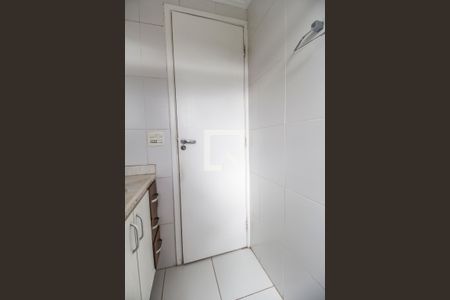 Apartamento para alugar com 67m², 2 quartos e 1 vaga Apartamento para alugar com 67m², 2 quartos e 1 vagaBanheiro