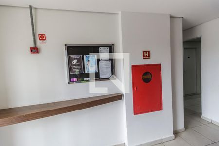 Apartamento para alugar com 67m², 2 quartos e 1 vaga Apartamento para alugar com 67m², 2 quartos e 1 vagaHall social