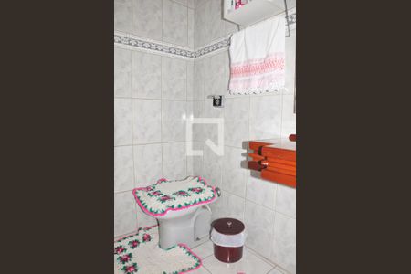 Casa à venda com 600m², 5 quartos e 6 vagas Casa à venda com 600m², 5 quartos e 6 vagasDetalhe - Banheiro Social