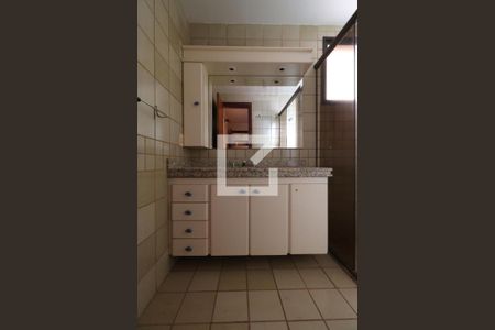 Apartamento para alugar com 246m², 5 quartos e 2 vagasBanheiro da Suíte 2