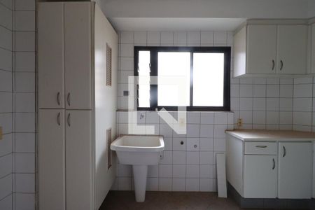 Apartamento para alugar com 246m², 5 quartos e 2 vagasÁrea de Serviço