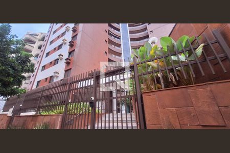 Apartamento para alugar com 246m², 5 quartos e 2 vagasFachada