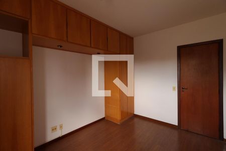 Apartamento para alugar com 246m², 5 quartos e 2 vagasSuíte 1