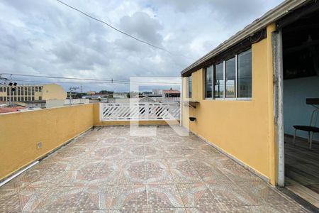 Casa à venda com 279m², 4 quartos e 2 vagas Casa à venda com 279m², 4 quartos e 2 vagasEdícula - Sacada