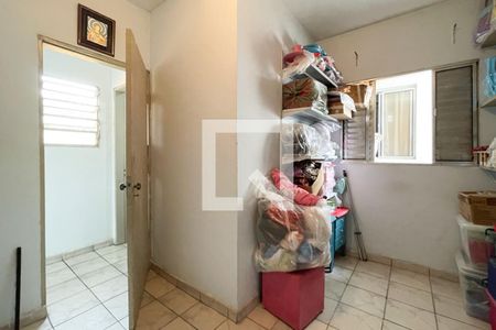 Casa à venda com 279m², 4 quartos e 2 vagas Casa à venda com 279m², 4 quartos e 2 vagasQuarto 3