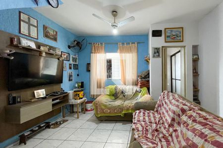 Casa à venda com 279m², 4 quartos e 2 vagas Casa à venda com 279m², 4 quartos e 2 vagasEdícula - Sala