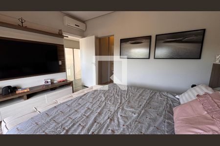 Quarto 1 de casa de condomínio à venda com 3 quartos, 250m² em Swiss Park, Campinas