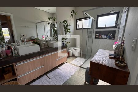 Casa de condomínio à venda com 250m², 3 quartos e 4 vagasQuarto 1 Banheiro