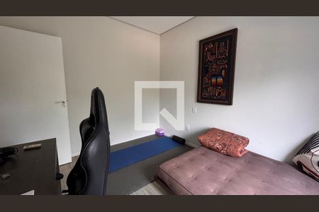 Casa de condomínio à venda com 250m², 3 quartos e 4 vagasQuarto 2