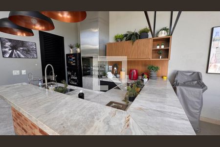 Casa de condomínio à venda com 250m², 3 quartos e 4 vagasChurrasqueira