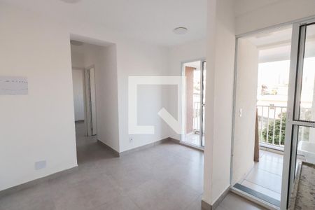 Sala de apartamento para alugar com 2 quartos, 50m² em Vila Carrão, São Paulo