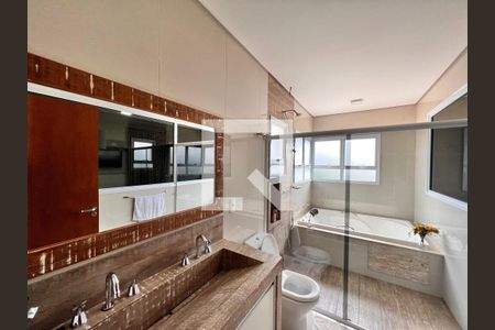 Casa de condomínio à venda com 250m², 3 quartos e 2 vagasBanheiro Suíte