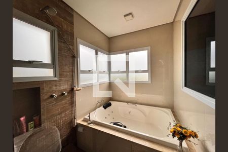 Casa de condomínio à venda com 250m², 3 quartos e 2 vagasBanheiro Suíte