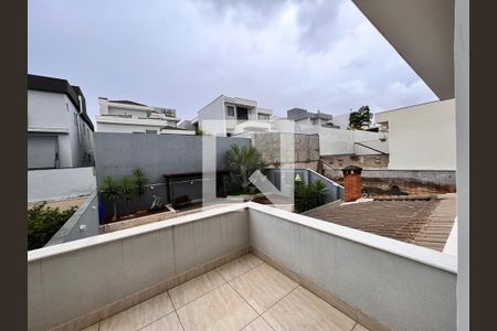 Casa de condomínio à venda com 250m², 3 quartos e 2 vagasVaranda Suíte 3