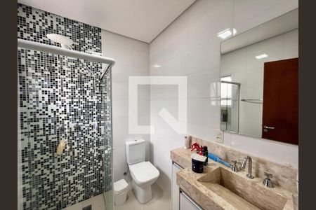 Casa de condomínio à venda com 250m², 3 quartos e 2 vagasBanheiro Suíte 3