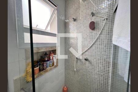 Casa de condomínio à venda com 250m², 3 quartos e 2 vagasBanheiro Suíte 2