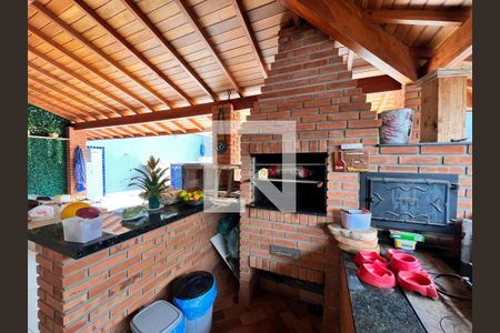 Casa de condomínio à venda com 250m², 3 quartos e 2 vagasÁrea gourmet