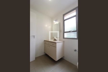 Apartamento à venda com 130m², 3 quartos e 1 vagaBanheiro da Suíte