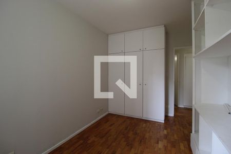 Apartamento à venda com 130m², 3 quartos e 1 vagaQuarto 2