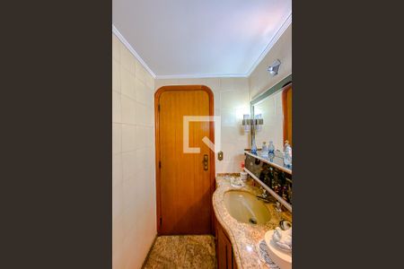 Apartamento à venda com 219m², 4 quartos e 3 vagasBanheiro da Suíte 3