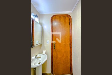 Apartamento à venda com 219m², 4 quartos e 3 vagasBanheiro de serviço