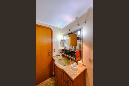 Apartamento à venda com 219m², 4 quartos e 3 vagasBanheiro da Suíte 3