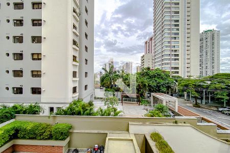 Apartamento à venda com 219m², 4 quartos e 3 vagasVista da Sala