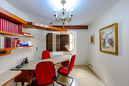 Apartamento à venda com 219m², 4 quartos e 3 vagasQuarto 2 - Suíte