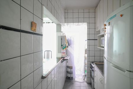 Apartamento à venda com 64m², 3 quartos e 2 vagasCozinha