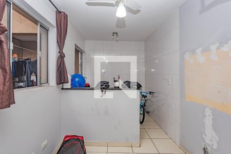 Casa à venda com 100m², 2 quartos e 2 vagas Casa à venda com 100m², 2 quartos e 2 vagasEdicula