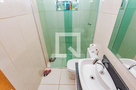 Casa à venda com 100m², 2 quartos e 2 vagas Casa à venda com 100m², 2 quartos e 2 vagasBanheiro