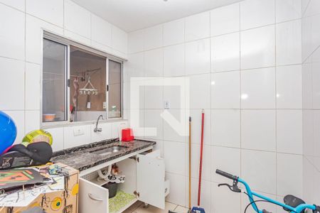 Casa à venda com 100m², 2 quartos e 2 vagas Casa à venda com 100m², 2 quartos e 2 vagasEdicula