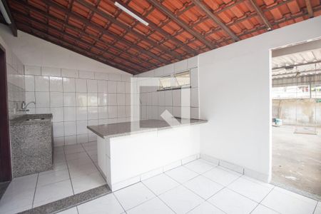 Casa de condomínio para alugar com 198m², 2 quartos e sem vagaCozinha