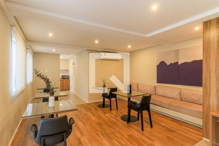 Apartamento para alugar com 27m², 1 quarto e sem vaga Apartamento para alugar com 27m², 1 quarto e sem vagaÁrea comum - Salão de festas