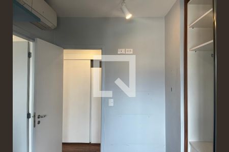 Apartamento à venda com 152m², 3 quartos e 3 vagas Apartamento à venda com 152m², 3 quartos e 3 vagasSuíte 2