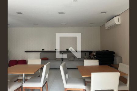 Apartamento à venda com 152m², 3 quartos e 3 vagas Apartamento à venda com 152m², 3 quartos e 3 vagasÁrea comum - Salão de festas