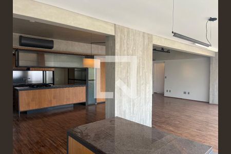 Apartamento à venda com 152m², 3 quartos e 3 vagas Apartamento à venda com 152m², 3 quartos e 3 vagasVaranda gourmet