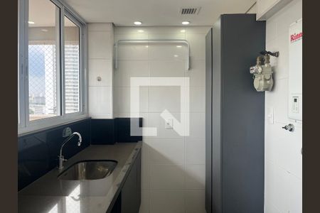 Apartamento à venda com 152m², 3 quartos e 3 vagas Apartamento à venda com 152m², 3 quartos e 3 vagasÁrea de Serviço