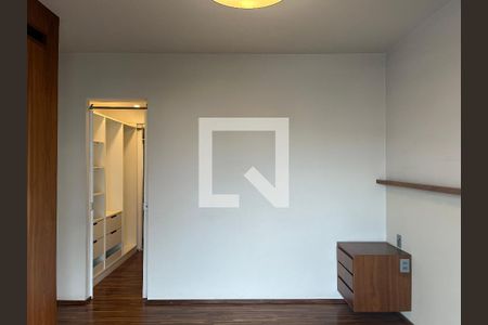 Apartamento à venda com 152m², 3 quartos e 3 vagas Apartamento à venda com 152m², 3 quartos e 3 vagasSuíte 3