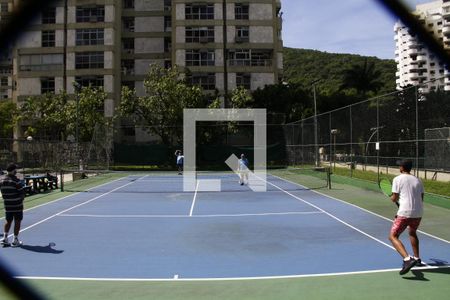 Apartamento à venda com 261m², 3 quartos e 2 vagasQuadra de tênis