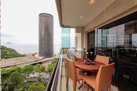 Varanda de apartamento à venda com 3 quartos, 261m² em Gávea, Rio de Janeiro
