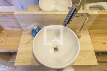 Apartamento à venda com 209m², 3 quartos e 4 vagas Apartamento à venda com 209m², 3 quartos e 4 vagasDetalhe - Lavabo